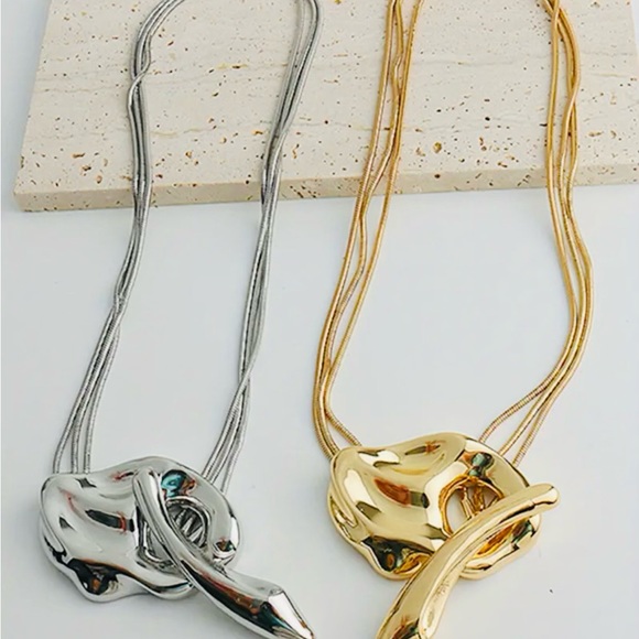 ✨✨✨Abstract Gold Necklace✨✨✨ - Picture 2 of 5